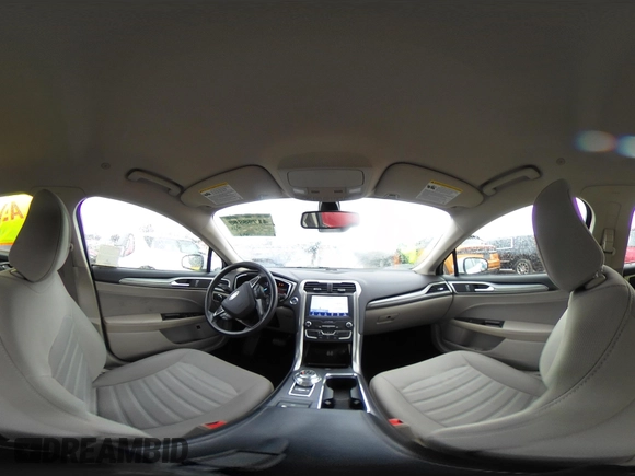 2020 Ford Fusion SE z VIN 3FA6P0LU2LR253612, wystawiony jako IAAI lot #41798850 z przebiegiem 58 219 mil mil oraz . Historia ofert i sprzedaży dostępna na DreamBid. Obrazek 18.