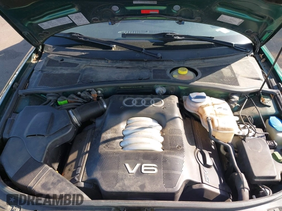 2001 Audi A4 с VIN WAUDH68DX1A084213, выставлен на аукционе IAAI как лот 42056884 с пробегом 80 612 миль миль и . История ставок и продаж доступна на DreamBid. Изображение 10.