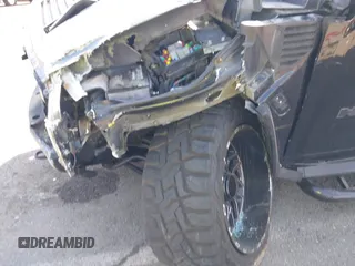 2006 Hummer H2 с VIN 5GRGN23U96H114341, выставлен на аукционе IAAI как лот 41932047 с пробегом 266 087 миль миль и . История ставок и продаж доступна на DreamBid. Изображение 6.