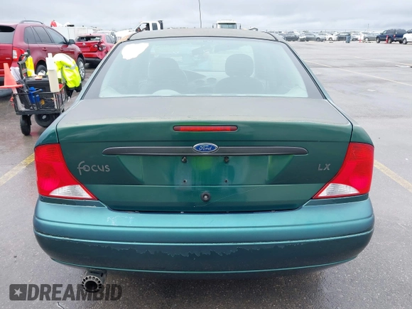 2000 Ford Focus LX with VIN 1FAFP33P8YW336316, listed as a IAAI auction lot 41904496 with 215,100 mi miles and . Bid and sale history available at carsss.com. Image 17.