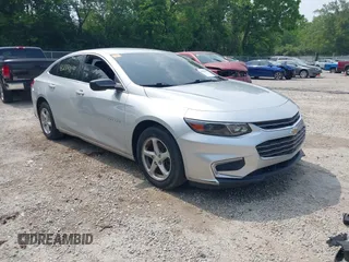 2016 Chevrolet Malibu LS z VIN 1G1ZB5ST7GF346276, wystawiony jako IAAI lot #42383035 z przebiegiem 160 319 mil mil oraz . Historia ofert i sprzedaży dostępna na DreamBid. Obrazek 1.