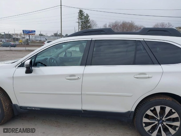 2016 Subaru Outback 2.5i Limited with VIN 4S4BSBNCXG3219117, listed as a IAAI auction lot 41738060 with NaN miles. Bid and sale history available at carsss.com. Image 15.