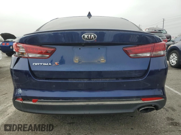 2018 Kia Optima S with VIN 5XXGT4L39JG256561, listed as a Copart auction lot 55304635 with 71,269 mi miles and Salvage Title. Bid and sale history available at carsss.com. Image 6.