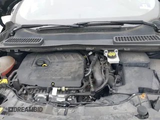 2017 Ford Escape SE with VIN 1FMCU9GD0HUC58128, listed as a IAAI auction lot 42078045 with 125,503 mi miles. Bid and sale history available at carsss.com. Image 10.