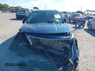 2020 Cadillac XT4 FWD Premium Luxury with VIN 1GYFZCR40LF085229, listed as a IAAI auction lot 41688726 with 19,739 mi miles. Bid and sale history available at carsss.com. Image 6.