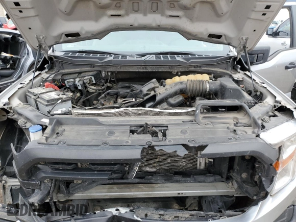 2022 Ford F-150 XL with VIN 1FTMF1C56NKD25163, listed as a Copart auction lot 48294315 with 104,625 mi miles and Clean title. Bid and sale history available at DreamBid. Image 11.