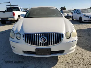 2008 Buick LaCrosse CX with VIN 2G4WC582981179283, listed as a Copart auction lot 72847434 with 101,944 mi miles and Clean Title. Bid and sale history available at carsss.com. Image 5.