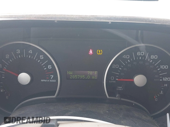 2006 Ford Explorer XLT с VIN 1FMEU63E96UA54379, выставлен на аукционе IAAI как лот 42277129 с пробегом 285 795 миль миль и . История ставок и продаж доступна на DreamBid. Изображение 7.
