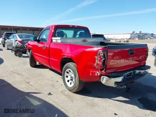 2006 Chevrolet Silverado 1500 Work Truck with VIN 3GCEC14X26G251343, listed as a IAAI auction lot 41665402 with 141,467 mi miles. Bid and sale history available at carsss.com. Image 3.