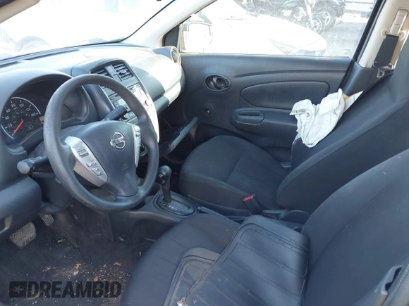 2016 Nissan Versa SV with VIN 3N1CN7AP0GL875887, listed as a IAAI auction lot 41756300 with 134,844 mi miles. Bid and sale history available at carsss.com. Image 5.