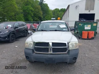 2007 Dodge Dakota ST z VIN 1D7HW22K07S202496, wystawiony jako IAAI lot #42319252 z przebiegiem 124 696 mil mil oraz . Historia ofert i sprzedaży dostępna na DreamBid. Obrazek 13.