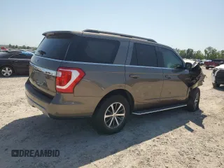 2019 Ford Expedition XLT with VIN 1FMJU1HT7KEA03878, listed as a Copart auction lot 52351735 with 25,615 mi miles and Salvage Title. Bid and sale history available at carsss.com. Image 3.