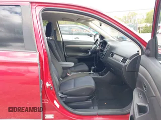 2016 Mitsubishi Outlander SE z VIN JA4AZ3A36GZ037753, wystawiony jako IAAI lot #42215227 z przebiegiem 71 135 mil mil oraz . Historia ofert i sprzedaży dostępna na DreamBid. Obrazek 5.
