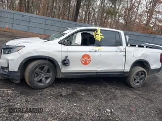 2021 Honda Ridgeline Sport with VIN 5FPYK3F1XMB011441, listed as a IAAI auction lot 41315524 with 59,840 mi miles and . Bid and sale history available at DreamBid. Image 14.