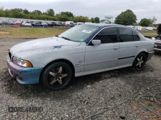 2001 BMW 5 Series 530iA with VIN WBADT63411CF04826, listed as a Copart auction lot 71732694 with 156,297 mi miles and Salvage Title. Bid and sale history available at carsss.com. Image 1.