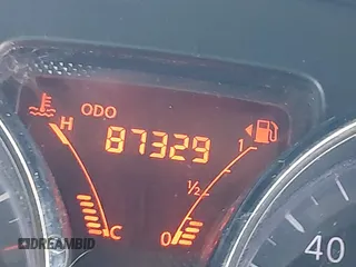2015 Nissan Note SV z VIN 3N1CE2CP1FL361772, wystawiony jako IAAI lot #42042941 z przebiegiem 87 329 mil mil oraz . Historia ofert i sprzedaży dostępna na DreamBid. Obrazek 15.