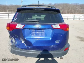 2015 Toyota RAV4 XLE with VIN 2T3RFREVXFW253698, listed as a IAAI auction lot 41798700 with 147,202 mi miles. Bid and sale history available at carsss.com. Image 17.