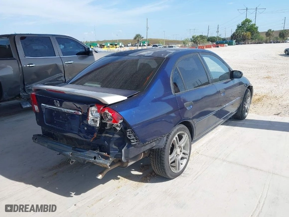 2004 Honda Civic LX with VIN 2HGES16504H520579, listed as a IAAI auction lot 41978506 with 173,511 mi miles. Bid and sale history available at carsss.com. Image 4.