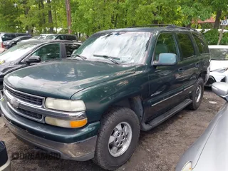 2001 Chevrolet Tahoe LT with VIN 1GNEK13T51R116634, listed as a IAAI auction lot 42106345 with 264,916 mi miles. Bid and sale history available at carsss.com. Image 2.