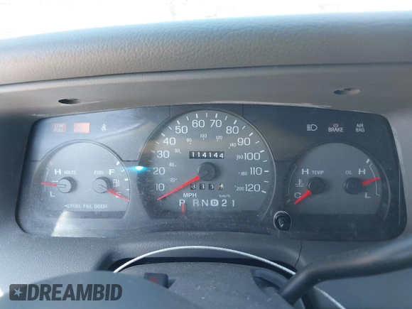 2003 Mercury Grand Marquis GS Convenience with VIN 2MEFM74W63X629935, listed as a IAAI auction lot 42048640 with 114,144 mi miles and . Bid and sale history available at DreamBid. Image 7.
