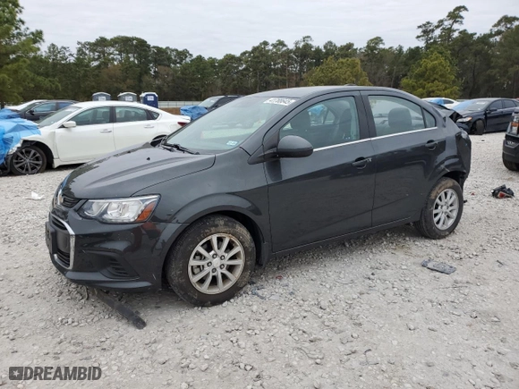 2017 Chevrolet Sonic LT with VIN 1G1JD5SH5H4130152, listed as a Copart auction lot 41788645 with 13,870 mi miles and Salvage Title. Bid and sale history available at carsss.com. Image 1.