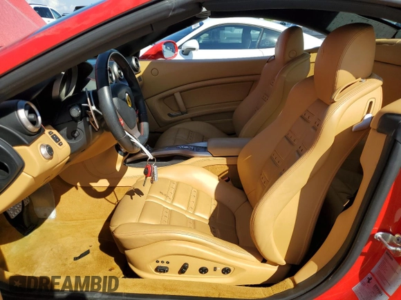 2011 Ferrari California с VIN ZFF65LJA1B0181831, выставлен на аукционе Copart как лот 75098924 с пробегом 15 297 миль миль и Списание • Salvage title. История ставок и продаж доступна на DreamBid. Изображение 7.