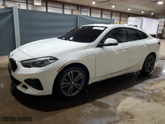 2024 BMW 2 Series 228i xDrive with VIN WBA73AK09R7N49996, listed as a Copart auction lot 53453825 with 32,669 mi miles and Clean Title. Bid and sale history available at carsss.com. Image 1.