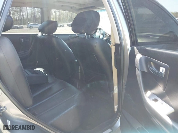 2007 Nissan Murano SL with VIN JN8AZ08W87W666621, listed as a IAAI auction lot 42063305 with 210,268 mi miles. Bid and sale history available at carsss.com. Image 8.