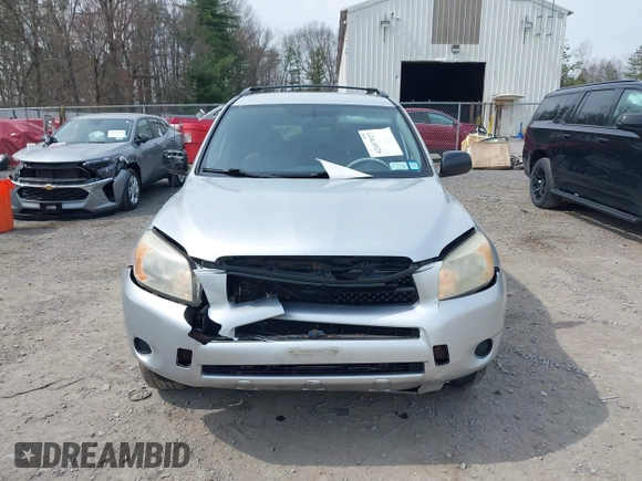2007 Toyota RAV4 with VIN JTMBD35V075109123, listed as a IAAI auction lot 42107927 with 201,396 mi miles. Bid and sale history available at carsss.com. Image 6.