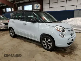 2015 FIAT 500L Easy with VIN ZFBCFABH3FZ030833, listed as a Copart auction lot 84874264 with 108,284 mi miles and Clean Title. Bid and sale history available at carsss.com. Image 4.