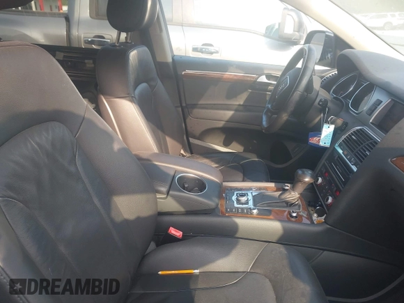 2015 Audi Q7 Premium Plus with VIN WA1LGAFE3FD024841, listed as a IAAI auction lot 42392778 with 110,970 mi miles and . Bid and sale history available at DreamBid. Image 5.
