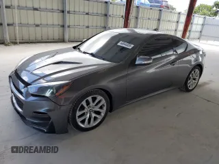 2013 Hyundai Genesis Coupe R-Spec z VIN KMHHU6KJ3DU093428, wystawiony jako Copart lot #66844335 z przebiegiem 132 829 mil mil oraz Szkoda całkowita • Salvage title. Historia ofert i sprzedaży dostępna na DreamBid. Obrazek 1.