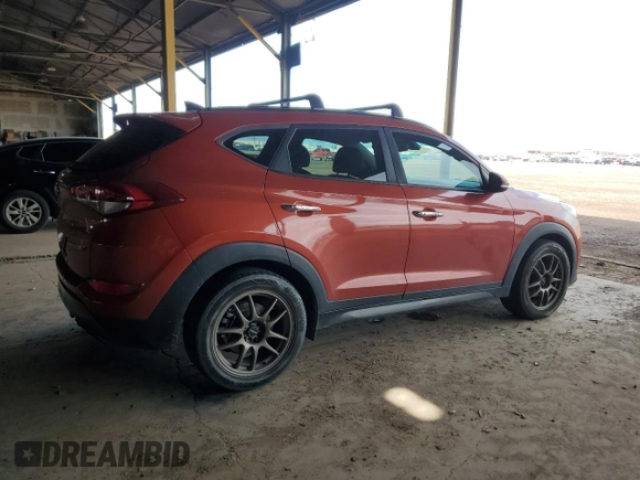 2016 Hyundai Tucson Limited z VIN KM8J33A25GU180703, wystawiony jako Copart lot #51739495 z przebiegiem 104 221 mil mil oraz Czysty tytuł • Clean title. Historia ofert i sprzedaży dostępna na DreamBid. Obrazek 3.