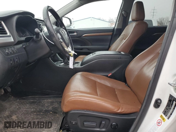 2017 Toyota Highlander Limited with VIN 5TDDZRFH7HS388832, listed as a Copart auction lot 44431435 with 136,284 mi miles and Salvage title. Bid and sale history available at DreamBid. Image 7.