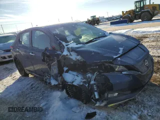 2025 Nissan LEAF SV Plus with VIN 1N4CZ1CV8SC559142, listed as a Copart auction lot 89408495 with 2,213 mi miles and Salvage Title. Bid and sale history available at carsss.com. Image 4.