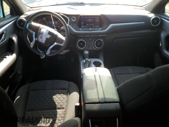 2020 Chevrolet Blazer LT z VIN 3GNKBCRS4LS687688, wystawiony jako Copart lot #50051785 z przebiegiem 58 231 mil mil oraz Nie do naprawy • Non repairable. Historia ofert i sprzedaży dostępna na DreamBid. Obrazek 8.