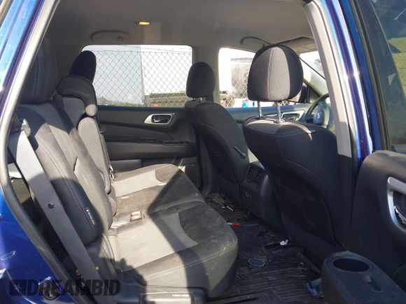 2019 Nissan Pathfinder Platinum with VIN 5N1DR2MM3KC648851, listed as a IAAI auction lot 41431981 with 58,435 mi miles and . Bid and sale history available at DreamBid. Image 8.