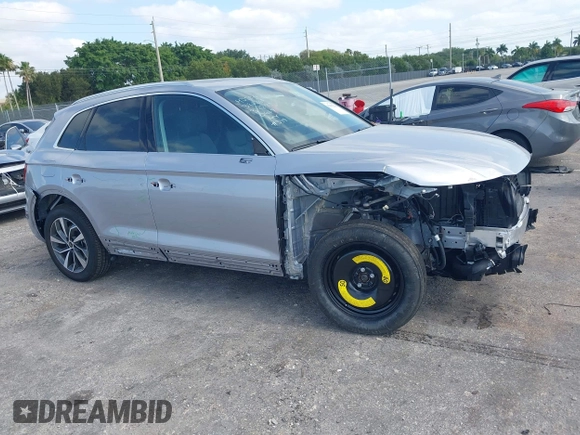 2024 Audi Q5 S line Premium with VIN WA1GAAFY9R2140669, listed as a IAAI auction lot 42092210 with 4,326 mi miles and . Bid and sale history available at DreamBid. Image 6.