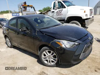 2016 Scion iA z VIN 3MYDLBZV8GY112646, wystawiony jako Copart lot #51481723 z przebiegiem 98 781 mil mil oraz . Historia ofert i sprzedaży dostępna na DreamBid. Obrazek 4.