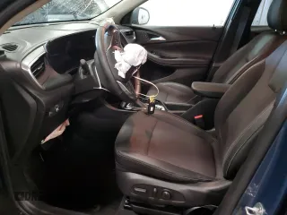 2024 Buick Encore GX Preferred z VIN KL4AMBSL8RB165849, wystawiony jako Copart lot #51898295 z przebiegiem 8 750 mil mil oraz Nie do naprawy • Non repairable. Historia ofert i sprzedaży dostępna na DreamBid. Obrazek 7.