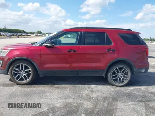 2016 Ford Explorer Sport with VIN 1FM5K8GT8GGC30512, listed as a IAAI auction lot 42190055 with 205,142 mi miles and . Bid and sale history available at carsss.com. Image 14.