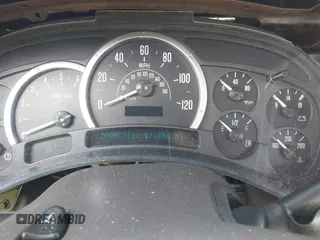 2003 Cadillac Escalade z VIN 1GYEK63N93R319255, wystawiony jako IAAI lot #42371706 z przebiegiem 171 656 mil mil oraz . Historia ofert i sprzedaży dostępna na DreamBid. Obrazek 7.