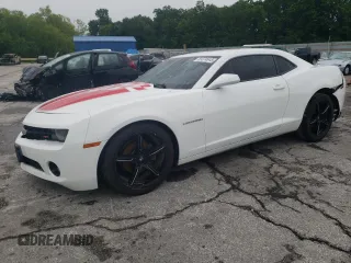 2011 Chevrolet Camaro 2LT z VIN 2G1FC1EDXB9116620, wystawiony jako Copart lot #59374645 z przebiegiem 117 421 mil mil oraz Szkoda całkowita • Salvage title. Historia ofert i sprzedaży dostępna na DreamBid. Obrazek 1.