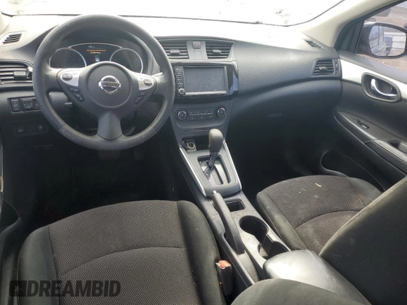 2019 Nissan Sentra S z VIN 3N1AB7AP9KY349415, wystawiony jako Copart lot #43238175 z przebiegiem 170 950 mil mil oraz Szkoda całkowita • Salvage title. Historia ofert i sprzedaży dostępna na DreamBid. Obrazek 8.