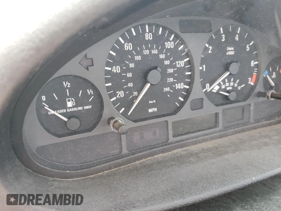 2005 BMW 3 Series 325i with VIN WBAEV33495KX10532, listed as a Copart auction lot 67597514 with 0 mi miles and Salvage Title. Bid and sale history available at carsss.com. Image 9.