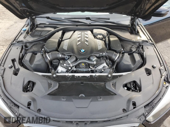 2020 BMW 8 Series M850i with VIN WBAGV8C02LCD71173, listed as a Copart auction lot 72638434 with 43,307 mi miles and Salvage Title. Bid and sale history available at DreamBid. Image 11.