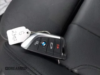 2021 BMW 3 Series 330i xDrive z VIN 3MW5R7J03M8B73085, wystawiony jako IAAI lot #42022710 z przebiegiem 49 489 mil mil oraz . Historia ofert i sprzedaży dostępna na DreamBid. Obrazek 11.