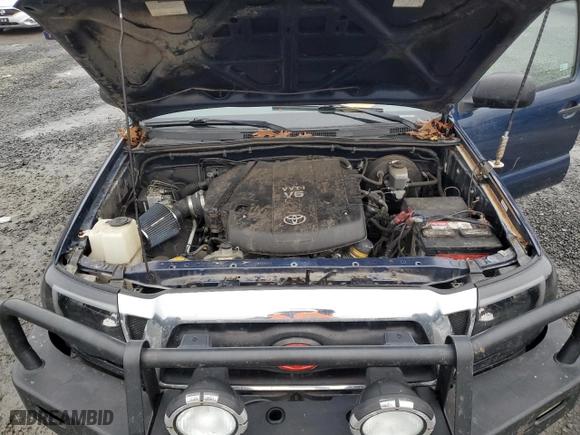 2005 Toyota Tacoma with VIN 5TEUU42NX5Z041121, listed as a Copart auction lot 83841474 with 220,040 mi miles and Salvage Title. Bid and sale history available at carsss.com. Image 11.