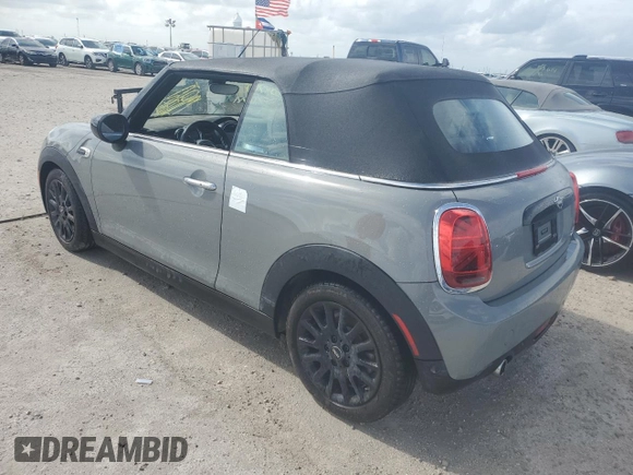2020 MINI Convertible Cooper с VIN WMWWJ3C08L3L55115, выставлен на аукционе Copart как лот 74778224 с пробегом Не указан миль и На запчасти • Non repairable. История ставок и продаж доступна на DreamBid. Изображение 2.