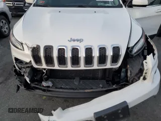 2017 Jeep Cherokee Latitude with VIN 1C4PJMCB4HW544588, listed as a Copart auction lot 87879825 with 150,290 mi miles and Salvage Title. Bid and sale history available at DreamBid. Image 12.